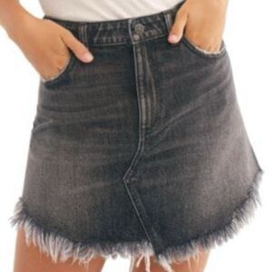 We the Free People Bailey Black Denim Frayed Raw Hem Jean Mini Skirt Size 24